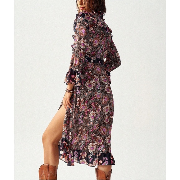 Boho Floral Print Ruffle Detail Button 3/4 sleeve Dress - Picture 3 of 7